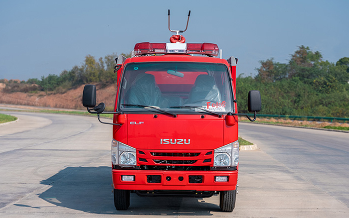 五十铃600P泡沫消防车