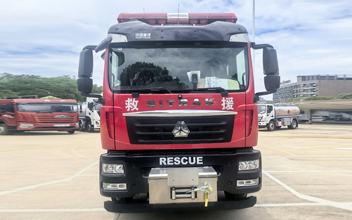 汕德卡单桥抢险救援消防车