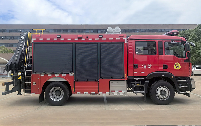 汕德卡单桥抢险救援消防车