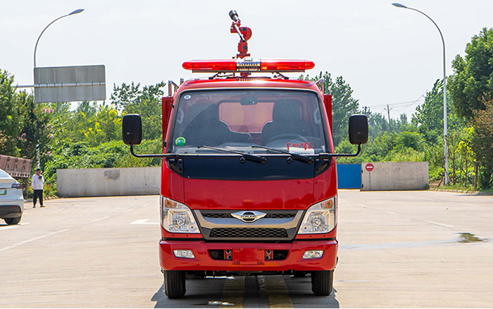 小卡之星2消防洒水车