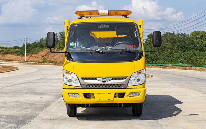 小卡之星3双排消防洒水车