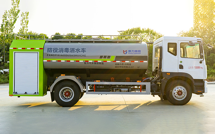 东风D9消防洒水车