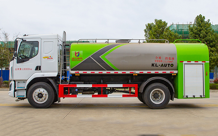 东风柳汽消防酒水车