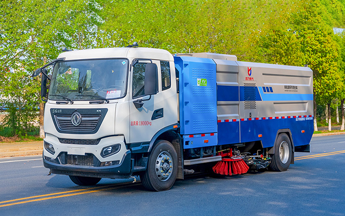 东风天锦纯电洗扫车