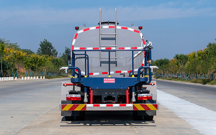 东风凯普特纯电绿化喷洒车