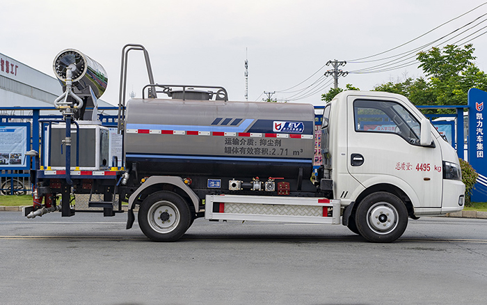 东风华神纯电多功能抑尘车