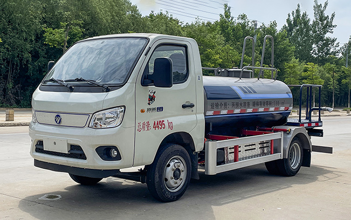 福田领航S1纯电多功能抑尘车