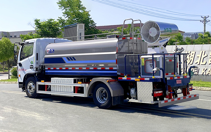 东风凯普特纯电多功能抑尘车