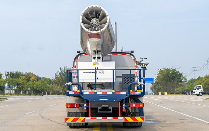东风天锦纯电多功能抑尘车