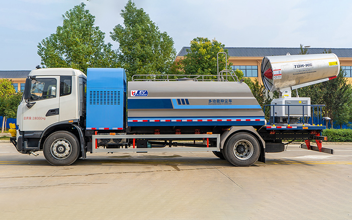 东风天锦纯电多功能抑尘车