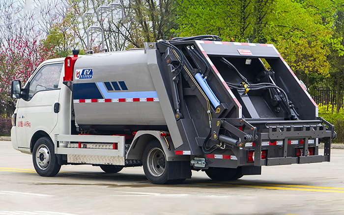 江淮凯达i3纯电动压缩式垃圾车