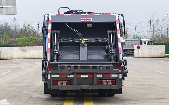 江淮凯达i3纯电动压缩式垃圾车