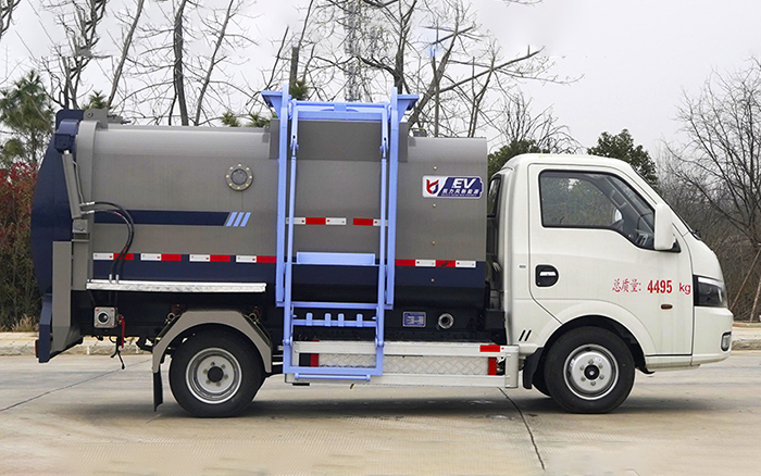 东风华神纯电餐厨垃圾车