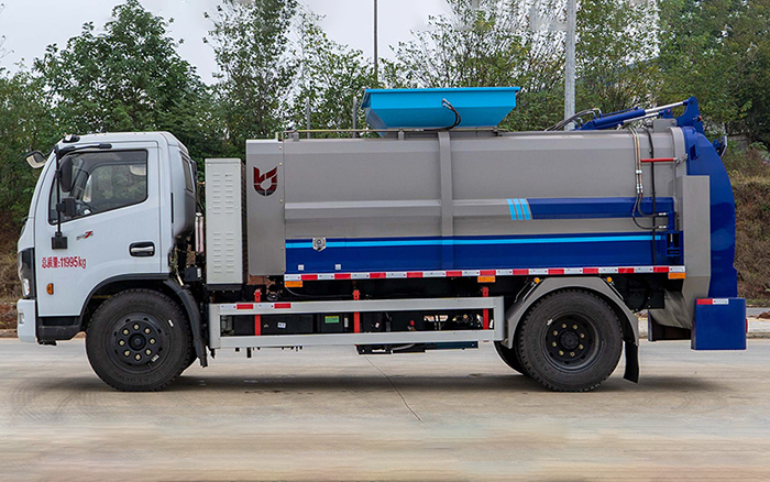 东风福瑞卡混动餐厨垃圾车