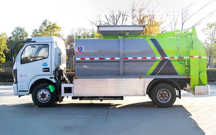 东风凯普特纯电餐厨垃圾车