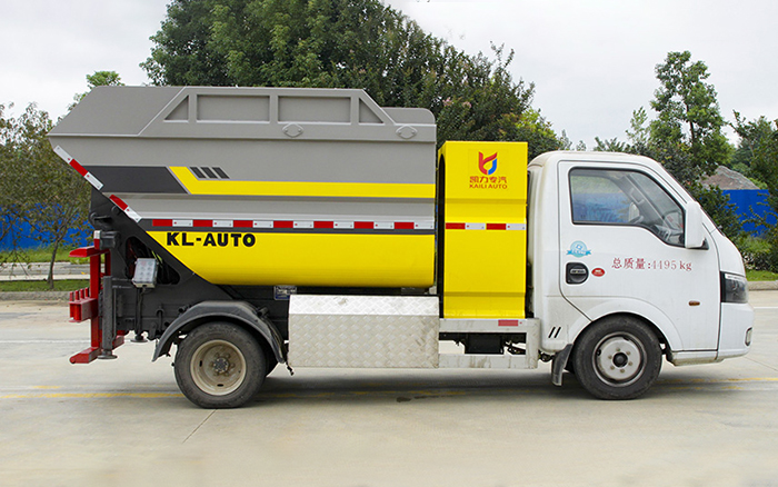 东风途逸纯电自装卸式垃圾车