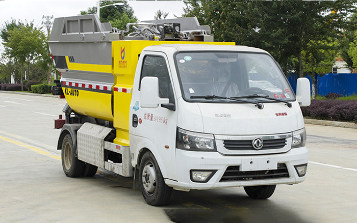 东风途逸纯电自装卸式垃圾车