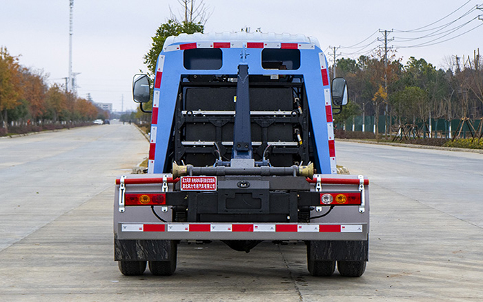 福田领航S1纯电车厢可卸式垃圾车