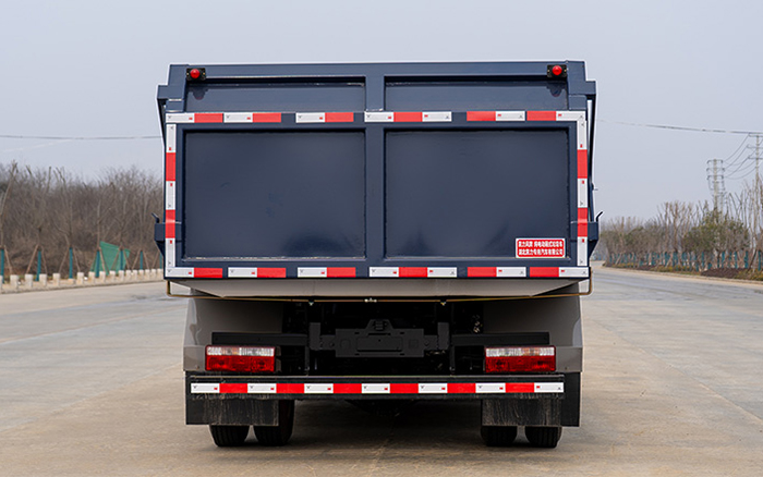 江淮帅铃纯电自卸式垃圾车