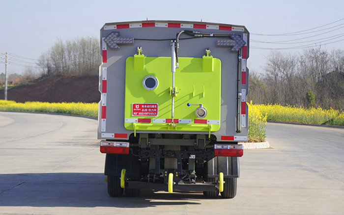 东风途逸纯电扫路车