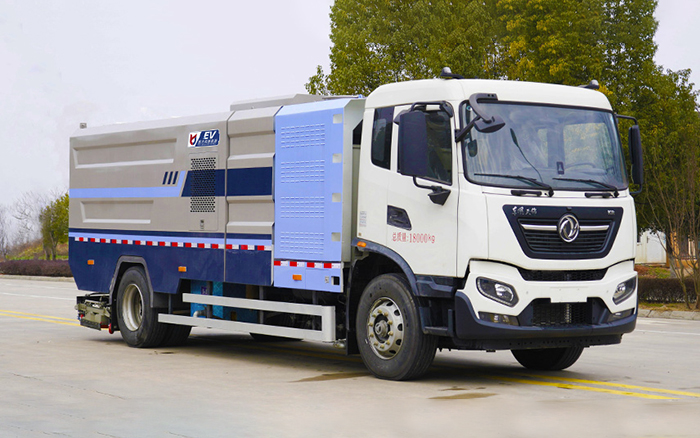东风天锦纯电道路污染清除车
