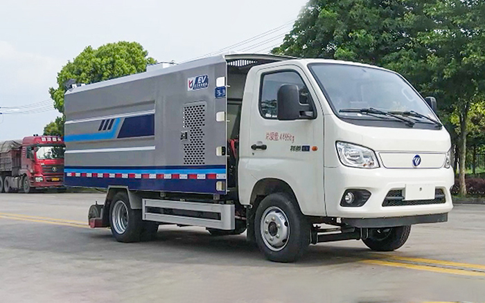 福田祥菱纯电吸尘车