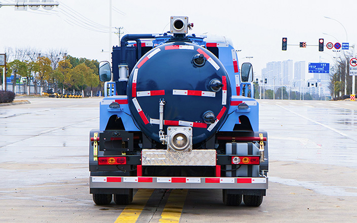 福田领航S1纯电吸粪车