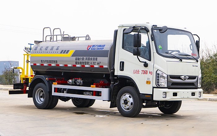 福田H2洒水车