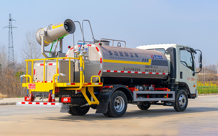 福田H2绿化喷洒车