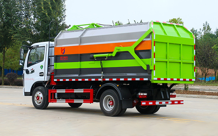 东风D6自装卸式垃圾车 侧装