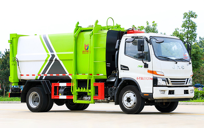 江淮侧装压缩垃圾车