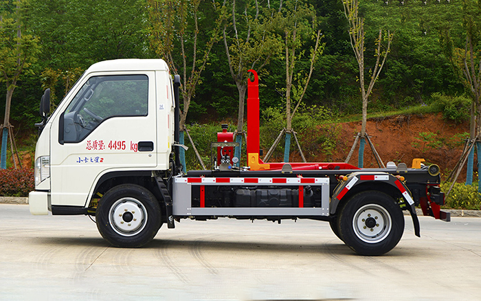 小卡之星2柴油3方车厢可卸式垃圾车