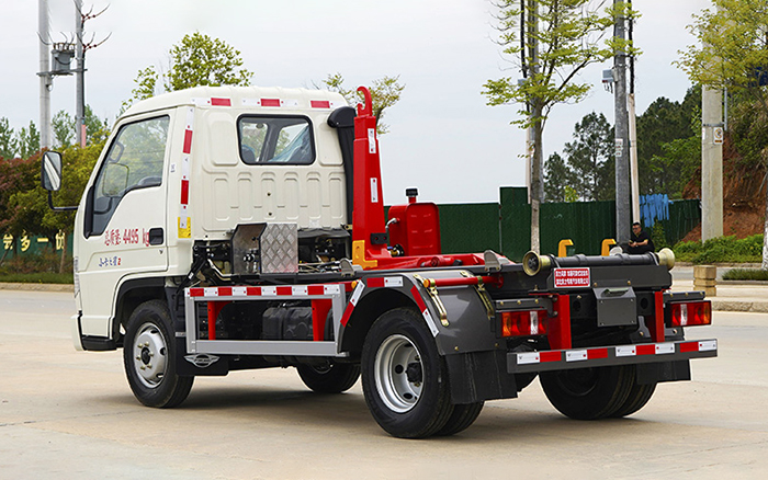 小卡之星2柴油3方车厢可卸式垃圾车