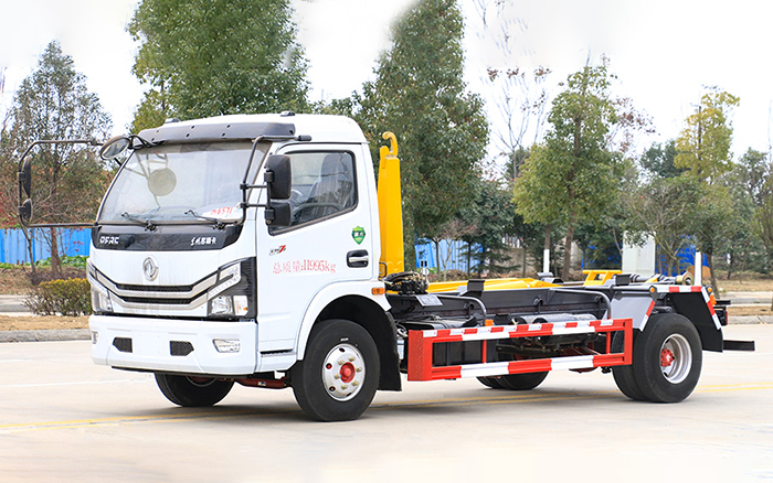 大多利卡10吨车厢可卸式垃圾车