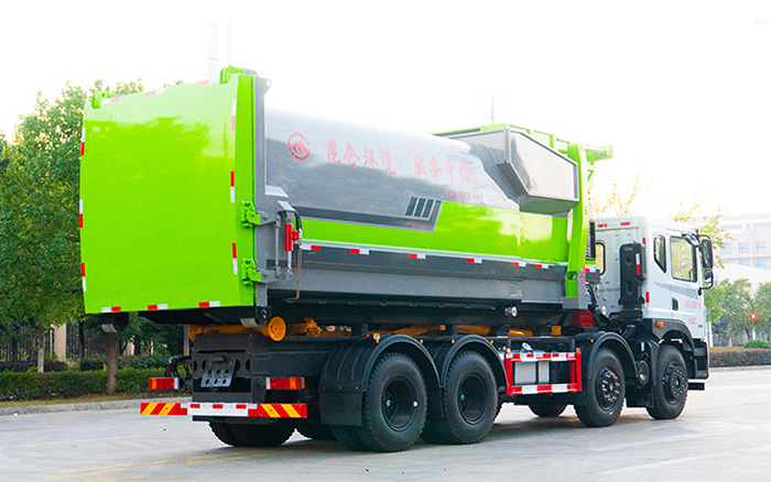 东风华神前四后八车厢可卸式垃圾车
