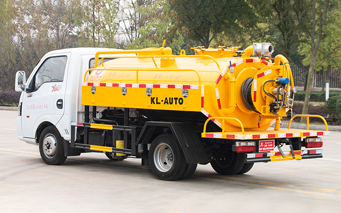 东风途逸清洗吸污车