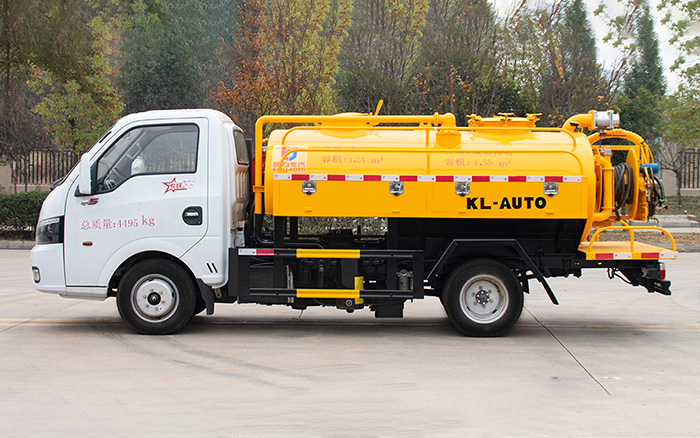 东风途逸清洗吸污车