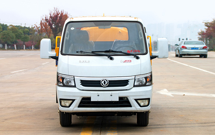 东风途逸清洗吸污车