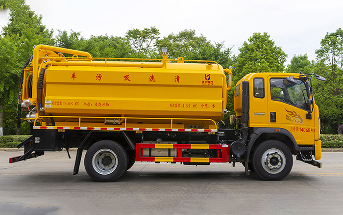 重汽豪曼清洗吸污车