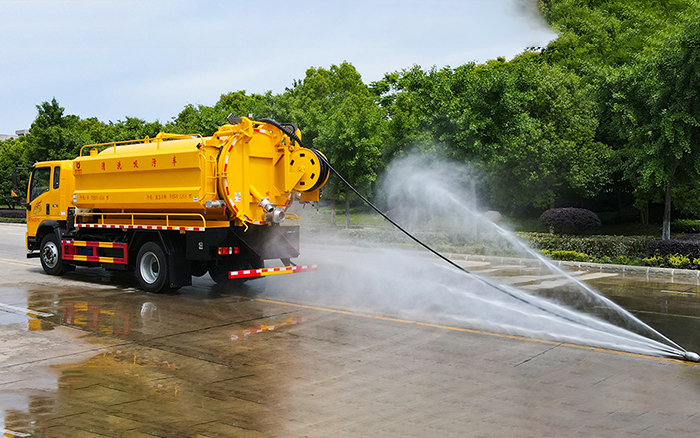 重汽豪曼清洗吸污车