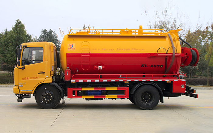 东风天锦清洗吸污车