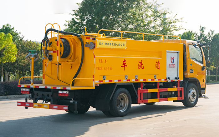 东风多利卡高压清洗车