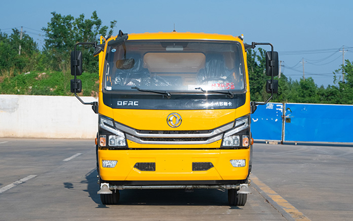 东风多利卡高压清洗车