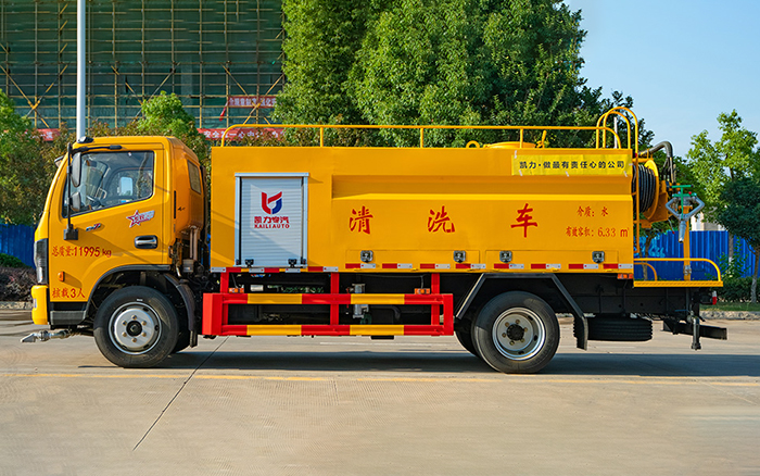 东风多利卡高压清洗车