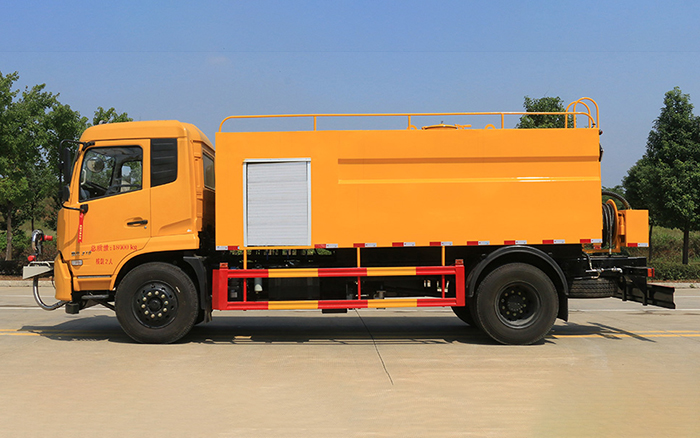 东风天锦高压清洗车