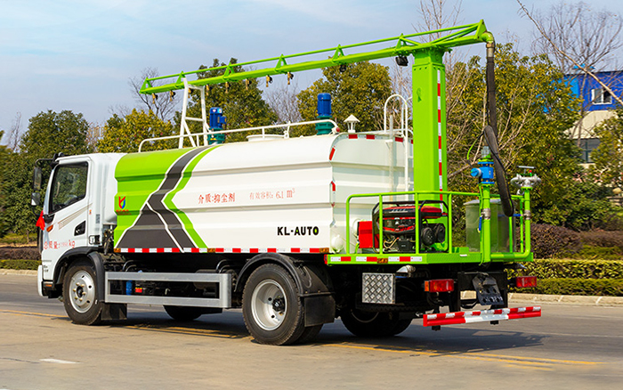 东风华神T3铁路抑尘车