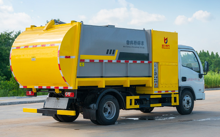 上汽轻卡物料粉碎车