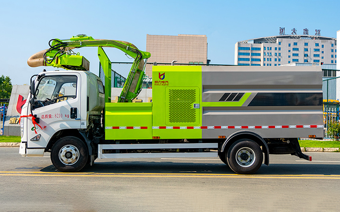 江铃凯锐绿篱修剪车