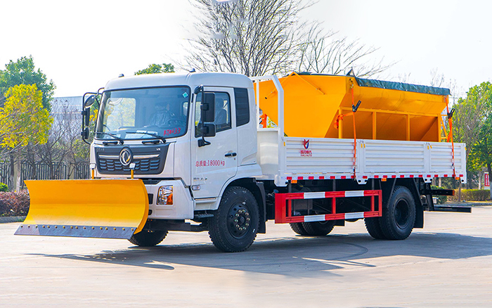 东风天锦除雪车