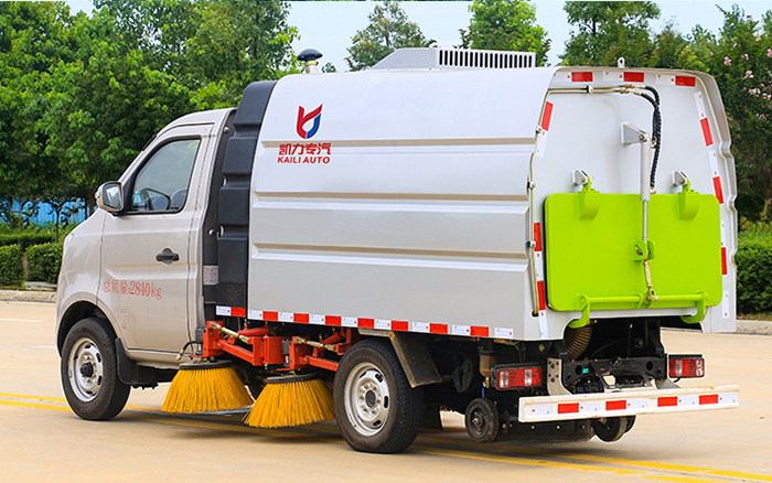 长安扫路车